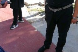 怎么联系娱乐爆料记者呢,轻松获取独家爆料