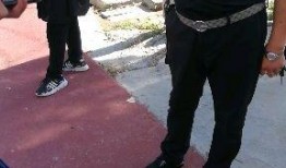 怎么联系娱乐爆料记者呢,轻松获取独家爆料