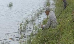 老范钓鱼爆料视频大全